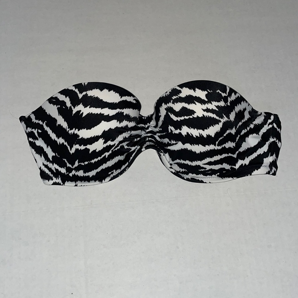 Victoria’s Secret Bikini Top